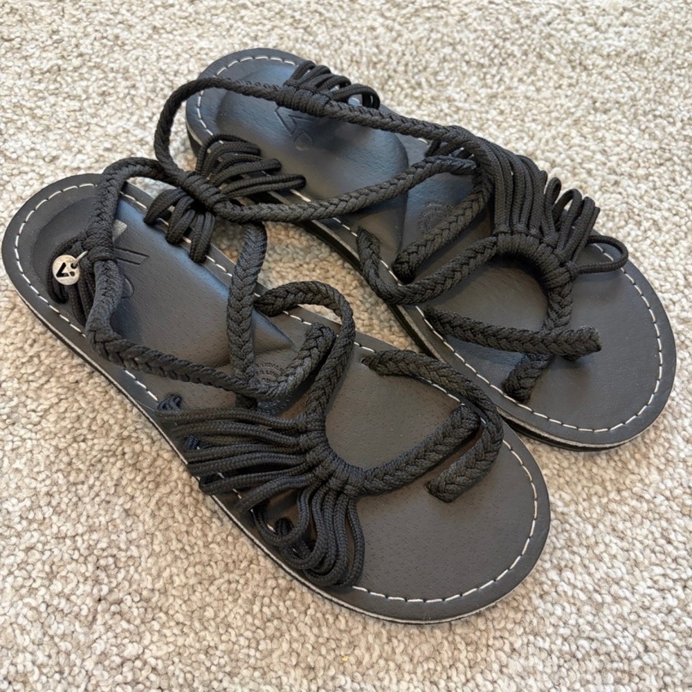 Vines Islandwear Braided Rope Sandals Womens 7 Black Casual Vacation Resort
